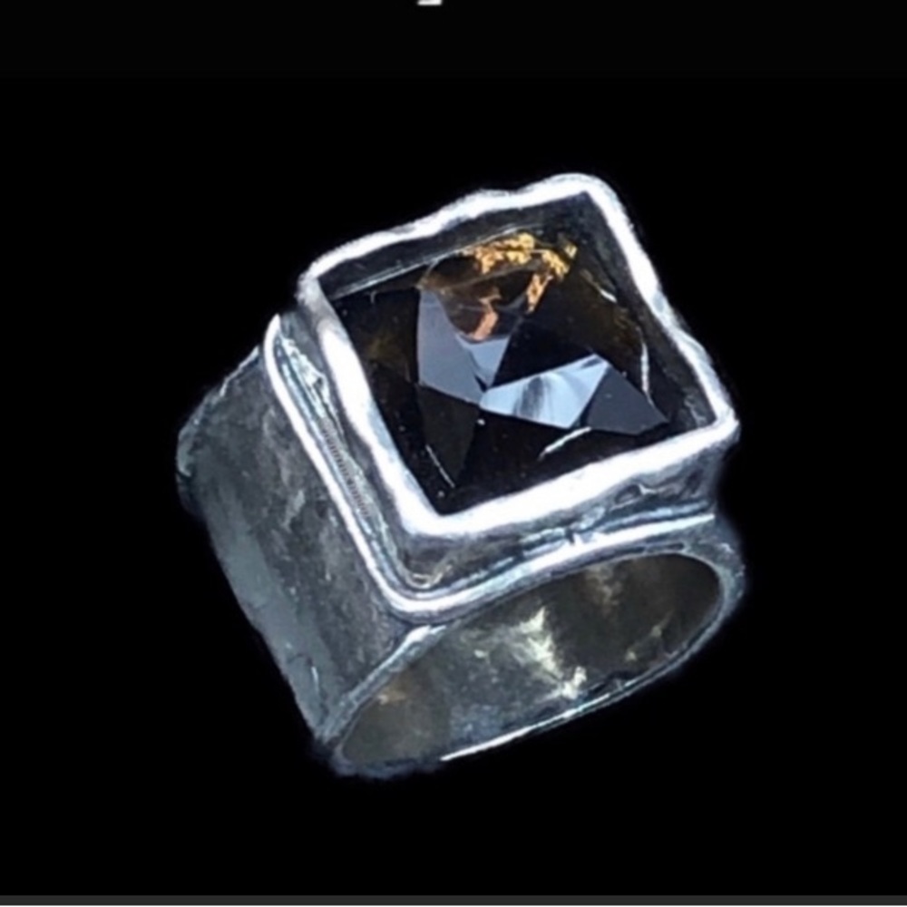 Silpada 925 Silver and Topaz Ring Sz 7